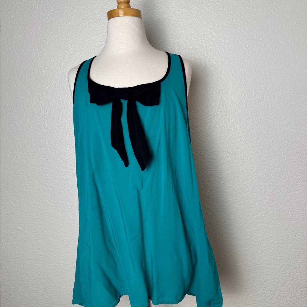 Racer back cami bow front black trim bias flowy rayon Womens Sz Small Teal